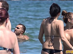 thick titties fledgling sans bra naughty teens spycam Beach vid